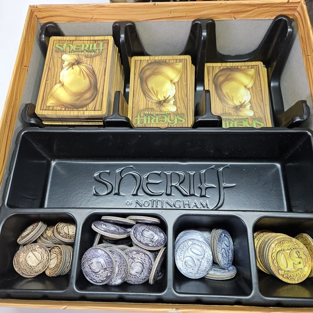 Sheriff of Nottingham Complete Board Game 1st First Edition 2014 Manual